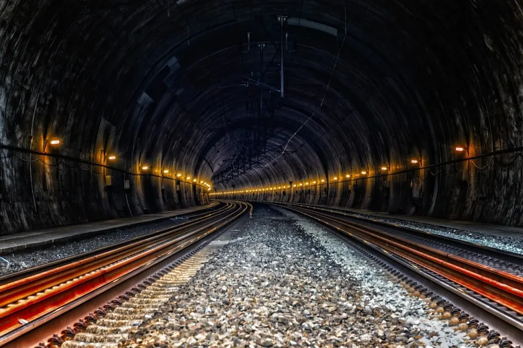 découvrez les dernières actualités sur l'accident ferroviaire et ses conséquences, avec des informations sur les mesures prises et les implications pour les voyageurs.