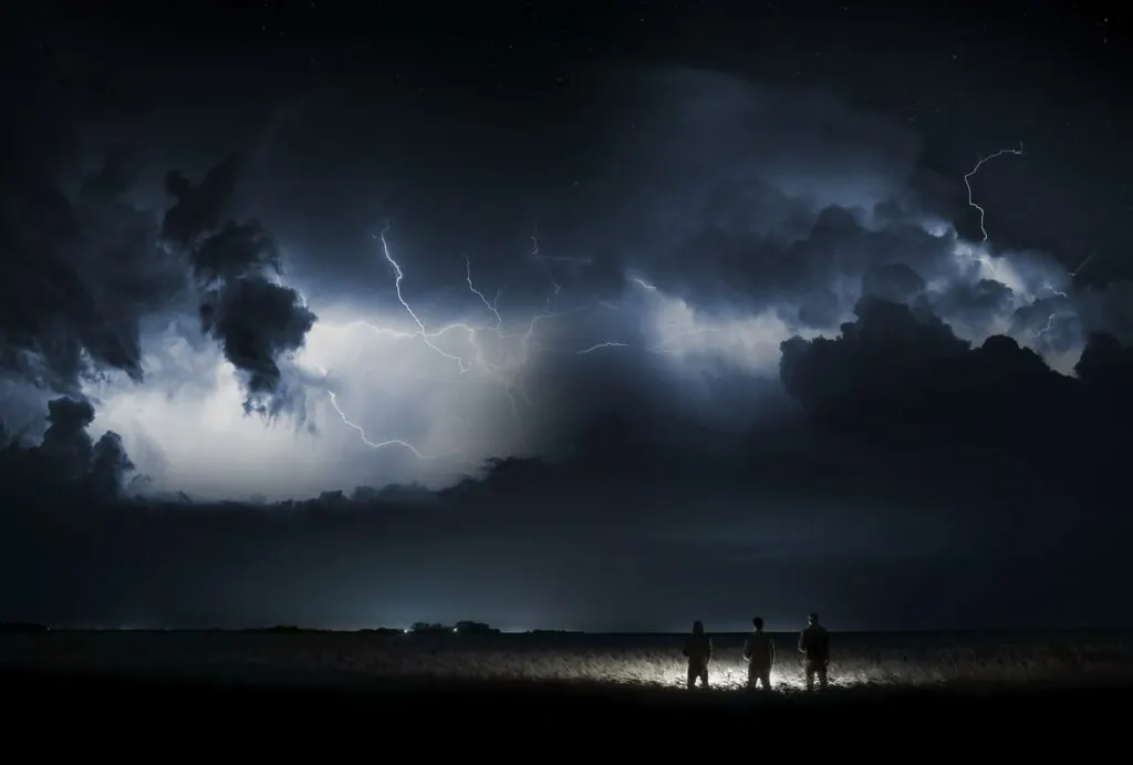 explorez les mystères captivants des disparitions à travers le monde. découvrez des histoires intrigantes, des enquêtes fascinantes et des théories autour des personnes disparues. plongez dans l'inconnu et suivez les pistes qui pourraient révéler la vérité derrière ces énigmes.