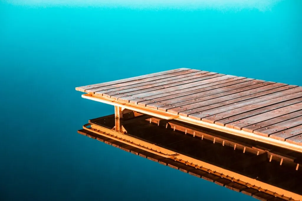 découvrez les passerelles, ces structures élégantes qui relient les rives, offrent des vues imprenables et sont essentielles pour la mobilité piétonne et cycliste. explorez leur design innovant et leur impact sur l'urbanisme moderne.