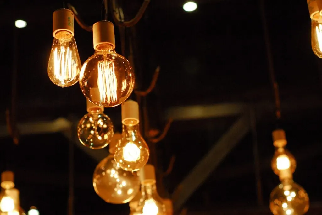 découvrez tout ce que vous devez savoir sur les coupures de courant : causes, impacts et solutions pour rester préparé et informé face à ces interruptions d'électricité. apprenez à anticiper les pannes et à protéger vos appareils.