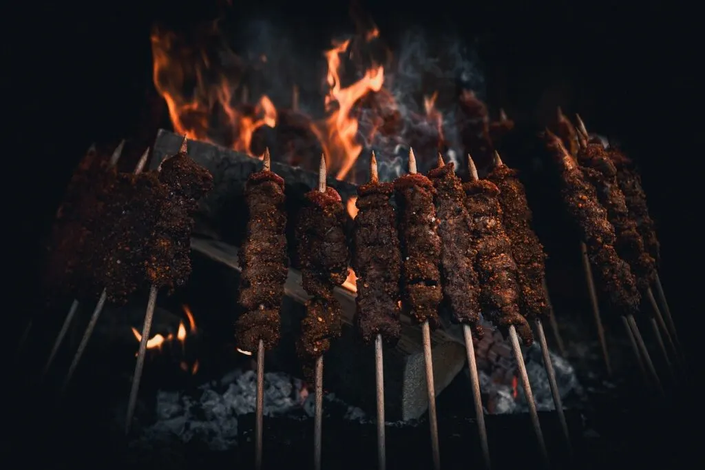 découvrez gabian fire, une expérience immersive au cœur de la passion pour le feu et la nature. plongez dans un monde fascinant où la magie des flammes rencontre l'art de la pyrotechnie. parfait pour les amateurs d'adrénaline et de spectacles lumineux, gabian fire vous promet des moments inoubliables.