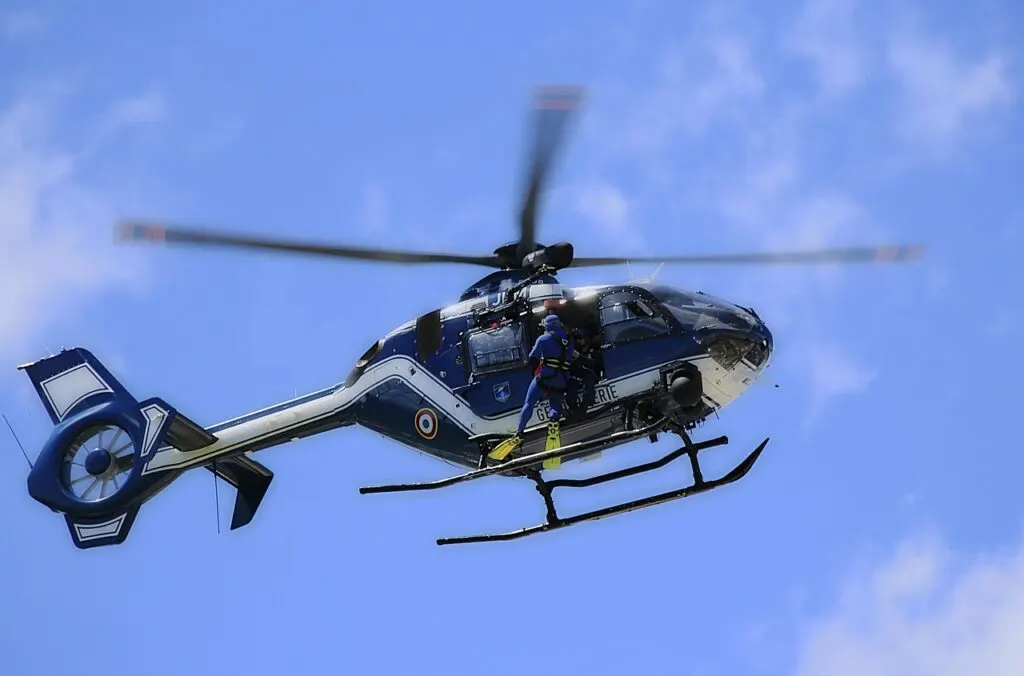découvrez le rôle essentiel de la gendarmerie en france, ses missions, son histoire et son engagement envers la sécurité publique. informez-vous sur les services offerts et comment la gendarmerie protège nos communautés.