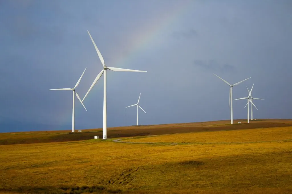 découvrez l'importance des parcs éoliens dans la production d'énergie renouvelable. apprenez comment ces installations innovantes utilisent la puissance du vent pour générer de l'électricité, réduire les émissions de carbone et contribuer à un avenir durable.