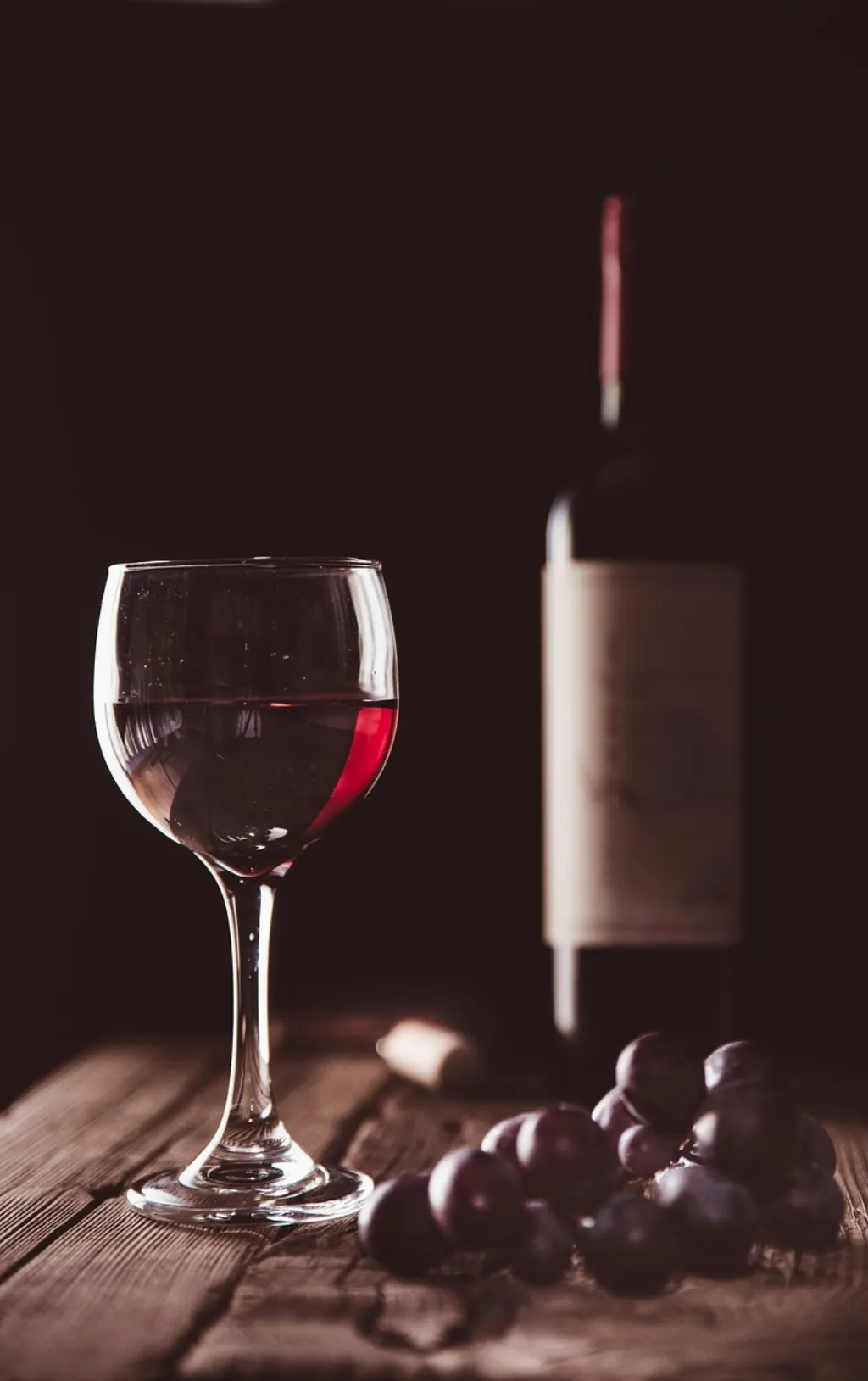 découvrez l'univers fascinant du vin : variétés, accords mets-vins, et conseils de dégustation pour apprécier chaque gorgée. plongez dans le monde de la viticulture et des grands crus!