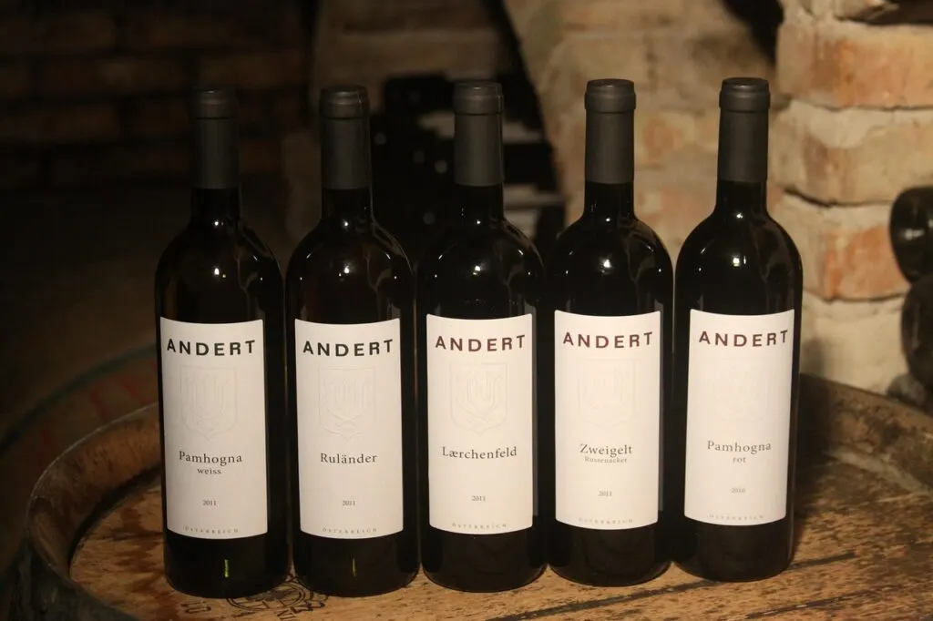 découvrez l'univers fascinant des cuvées, un mélange artistique de saveurs et d'arômes. que vous soyez amateur de vin ou épicurien averti, explorez nos sélections de cuvées raffinées, issues des meilleurs vignobles. préparez vos papilles pour une expérience gustative inoubliable.