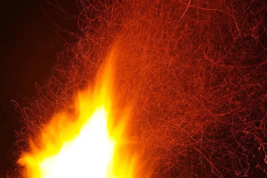 découvrez tout sur la chaleur : ses effets, son importance dans notre vie quotidienne, et les moyens de l'exploiter efficacement. explorez les différents types de chaleur, d'où elle provient et comment elle influence notre environnement.