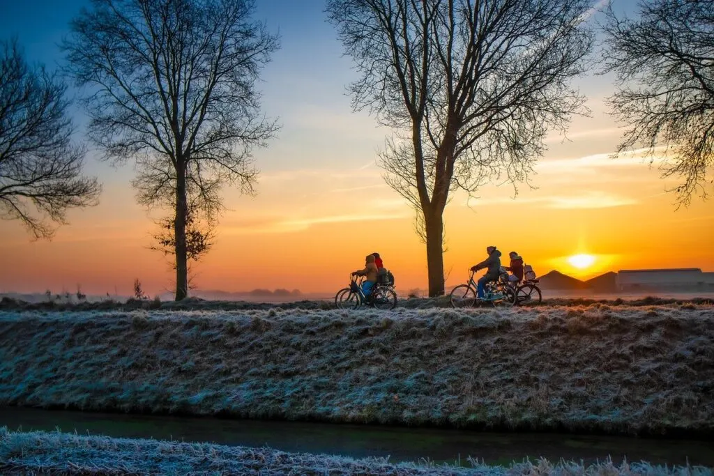 découvrez une variété d'activités passionnantes qui éveilleront votre curiosité et animeront vos journées. que vous soyez amateur de plein air, passionné de culture ou en quête de détente, trouvez l'inspiration pour vivre des moments inoubliables.