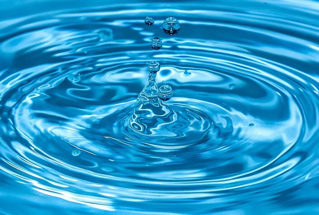 découvrez les niveaux d'eau actuels, les tendances et leur impact sur l'environnement. restez informé sur les variations des rivières, lacs et océans, et comprenez les enjeux liés à la gestion des ressources en eau.