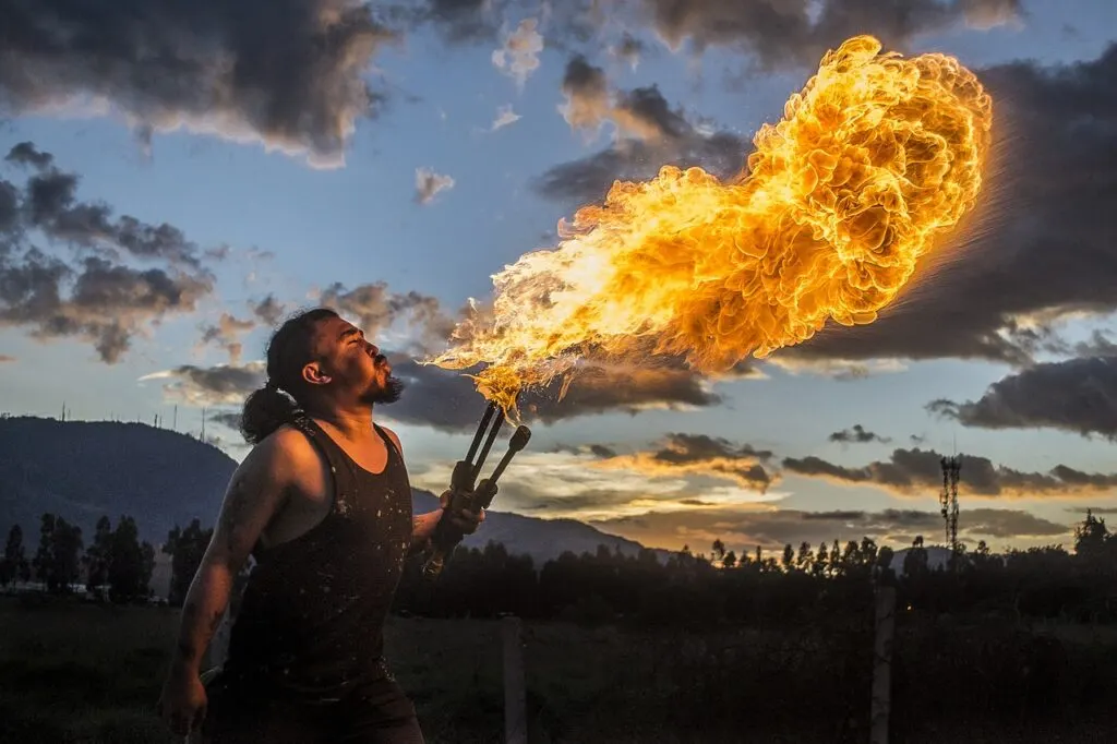 découvrez tout sur le feu : son utilisation, son rôle dans la nature, ses dangers et comment le maîtriser. explorez les différentes applications, des feux de camp aux systèmes de sécurité incendie.