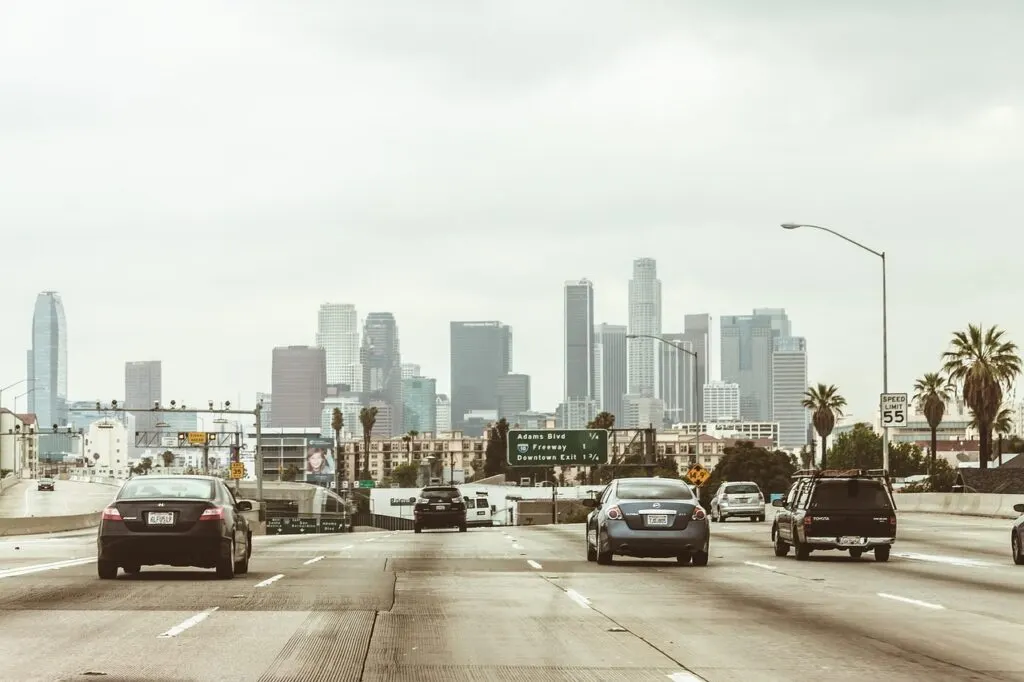 découvrez tout ce qu'il faut savoir sur les highways : leur rôle, leur fonctionnement, et leur impact sur la mobilité et l'économie. informations, conseils et actualités sur les autoroutes.