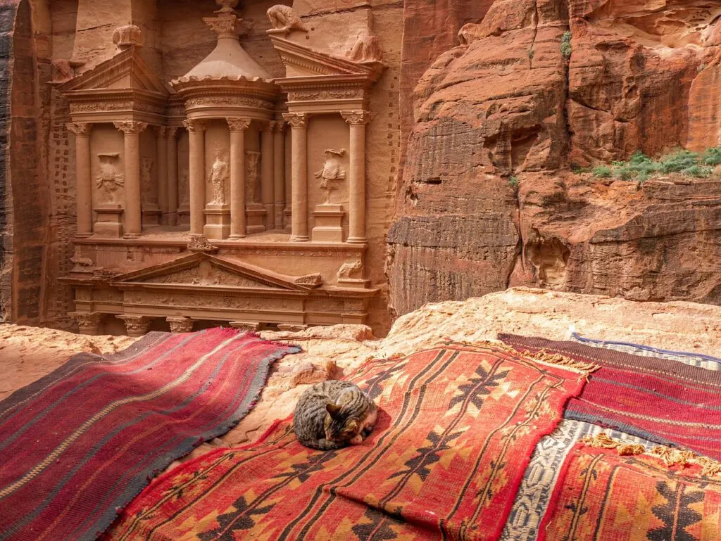 découvrez les merveilles du tourisme à travers le monde ! explorez des destinations fascinantes, des cultures riches et des paysages à couper le souffle. planifiez votre prochaine aventure et laissez-vous inspirer par des expériences inoubliables.