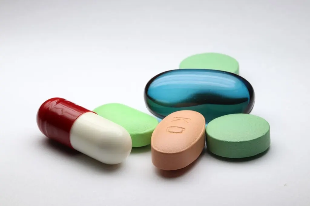 découvrez le rôle essentiel des pharmaciens : conseils santé, préparation des médicaments, accompagnement personnalisé et prévention au cœur de votre parcours de soins.
