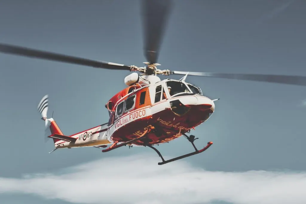 découvrez comment le secours d'urgence et les opérations de rescue sauvent des vies en situations critiques. conseils, informations et ressources sur les gestes à adopter en cas de besoin.