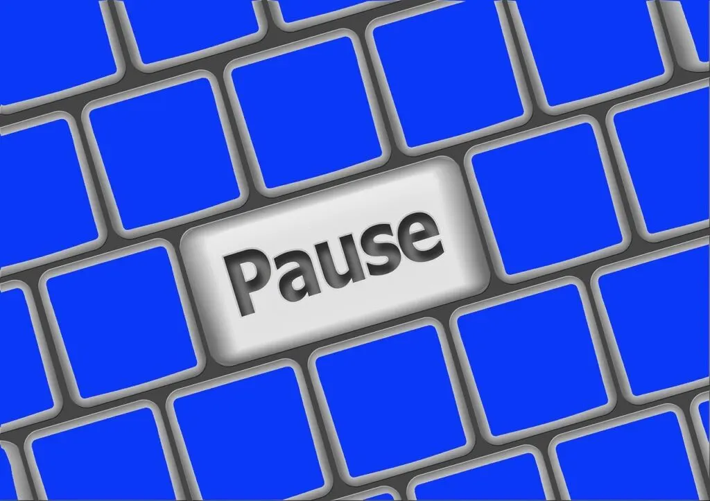 bouton stop harcèlement : une solution rapide et efficace pour signaler et stopper le harcèlement en ligne en toute simplicité.