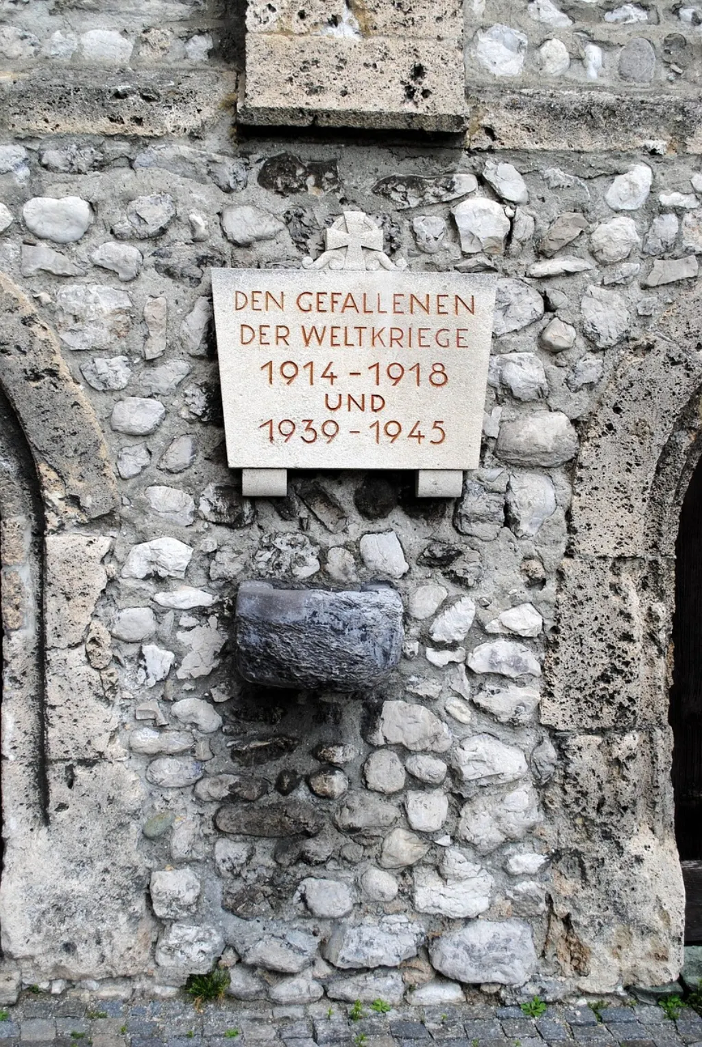 découvrez l'histoire de la seconde guerre mondiale dans l'hérault : événements, témoignages et sites mémoriels qui ont marqué cette région.