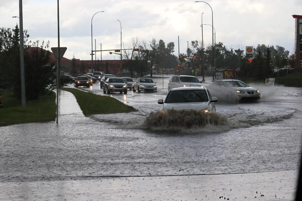 informations essentielles et conseils pratiques pour comprendre, prévenir et gérer les risques d'inondation.