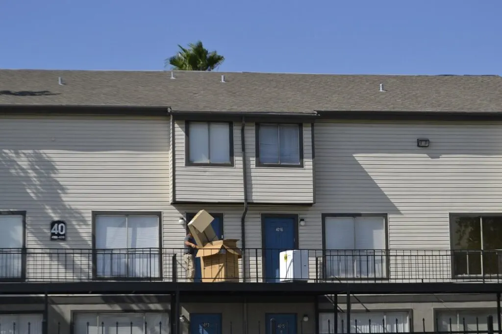 découvrez nos services de relocation pour un déménagement réussi et sans stress. accompagnement personnalisé, conseils pratiques et solutions adaptées à vos besoins.