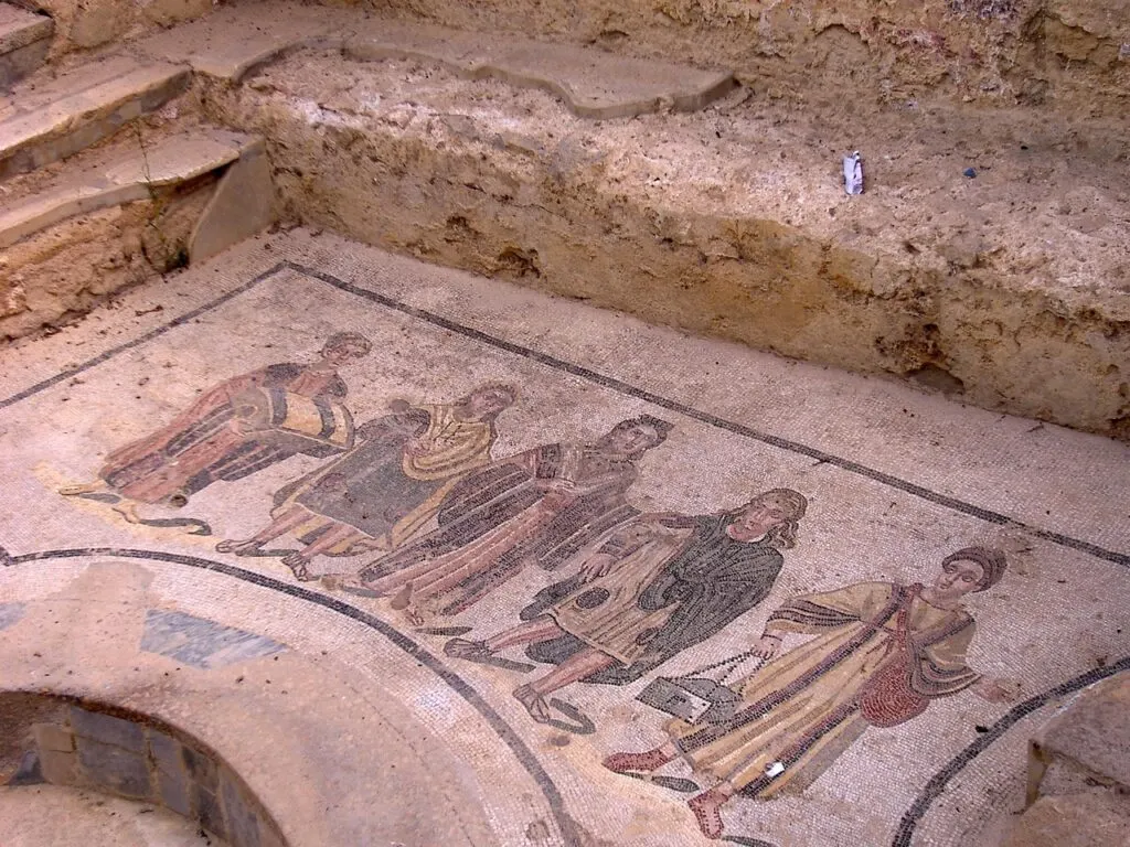 découvrez nos services professionnels de restauration pour redonner vie à vos biens, monuments ou œuvres d'art avec expertise et soin.