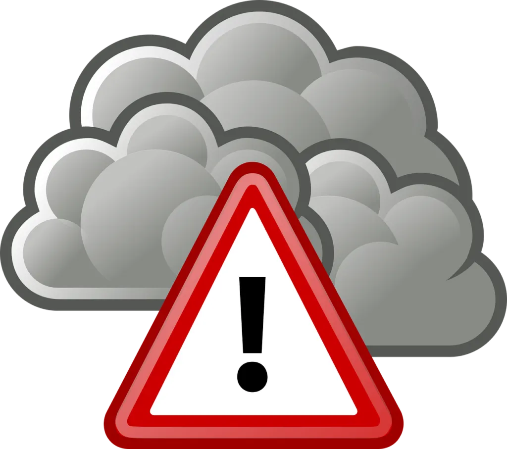 alerte météo : informations cruciales sur les conditions climatiques dangereuses à venir pour assurer votre sécurité.