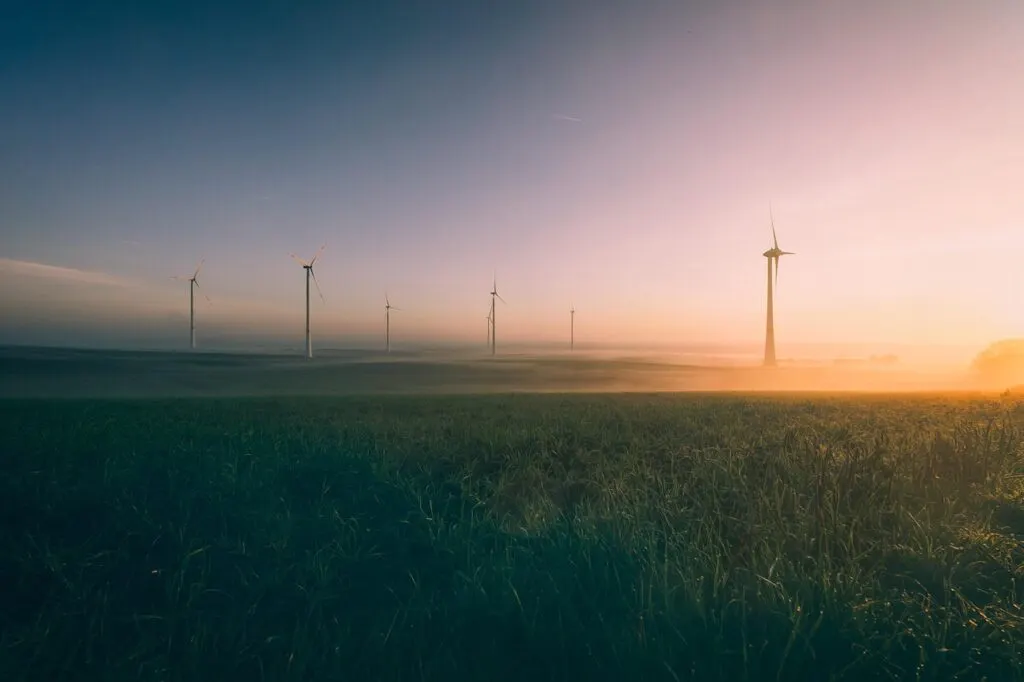 découvrez l'énergie éolienne flottante, une technologie innovante qui exploite le potentiel des vents en mer profonde pour produire une énergie renouvelable propre et durable.