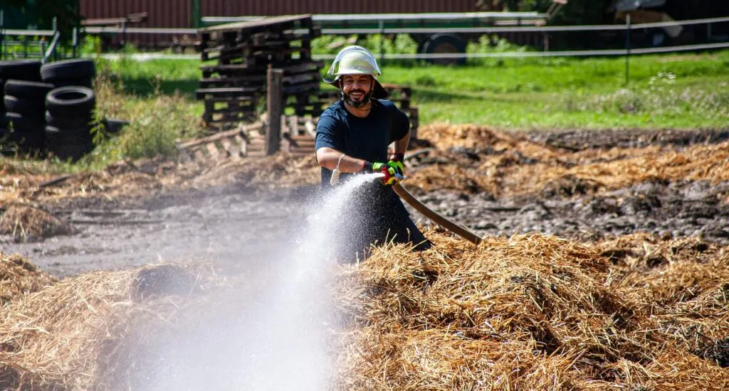 découvrez les techniques et équipements essentiels du firefighting pour assurer la sécurité et intervenir efficacement en cas d'incendie.