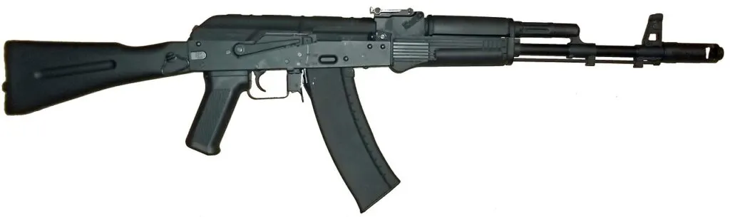 découvrez tout ce qu'il faut savoir sur l'assaut : définitions, contextes juridiques, et implications. informez-vous sur ce terme crucial en droit et sécurité.