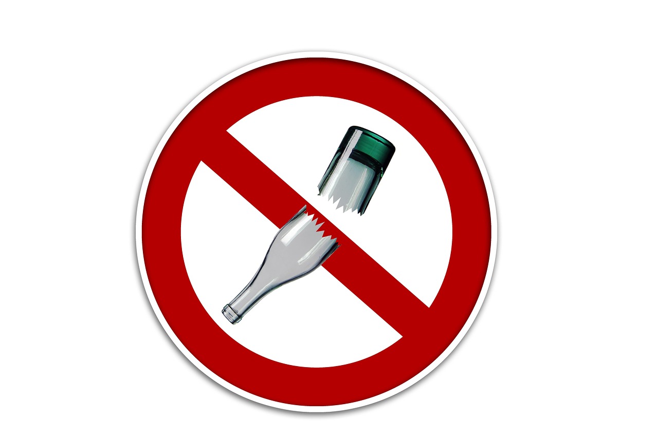 découvrez tout ce qu'il faut savoir sur l'interdiction des armes bladed, y compris les raisons de cette réglementation, son impact sur la sécurité publique et les implications pour les collectionneurs. informez-vous sur les lois en vigueur et les exceptions possibles.