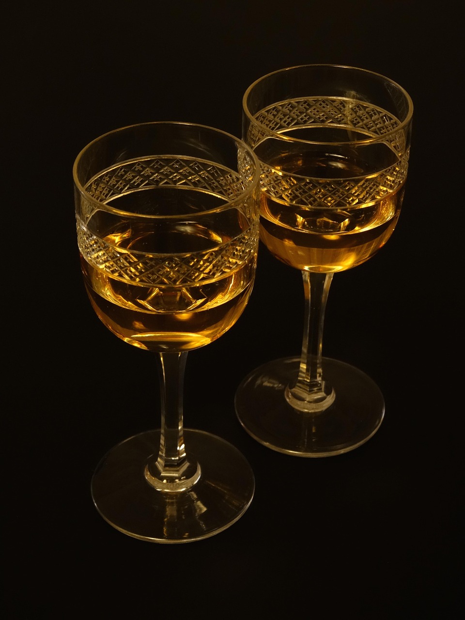 découvrez l'exceptionnalité du chardonnay, ce vin blanc élégant aux arômes riches et complexes. idéal pour les amateurs de nectars raffinés, chaque gorgée vous transporte dans un univers de saveurs mémorables. parfait pour accompagner vos plats préférés ou à déguster seul, laissez-vous séduire par cette cuvée d'exception.