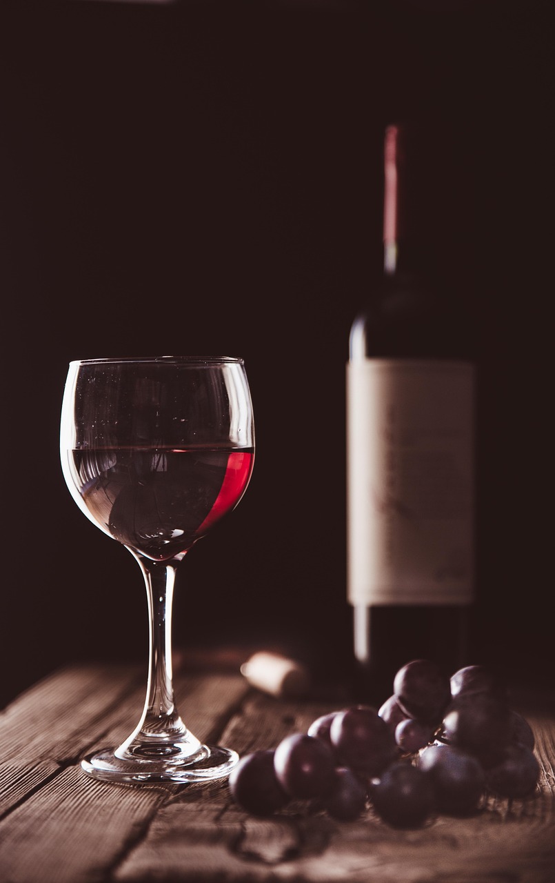découvrez l'univers fascinant du vin : variétés, accords mets-vins, et conseils de dégustation pour apprécier chaque gorgée. plongez dans le monde de la viticulture et des grands crus!