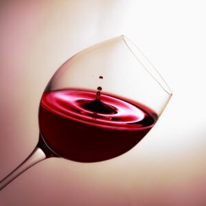 Retour de la chasse aux vins de Montpeyroux pour célébrer Pâques dans l’Hérault