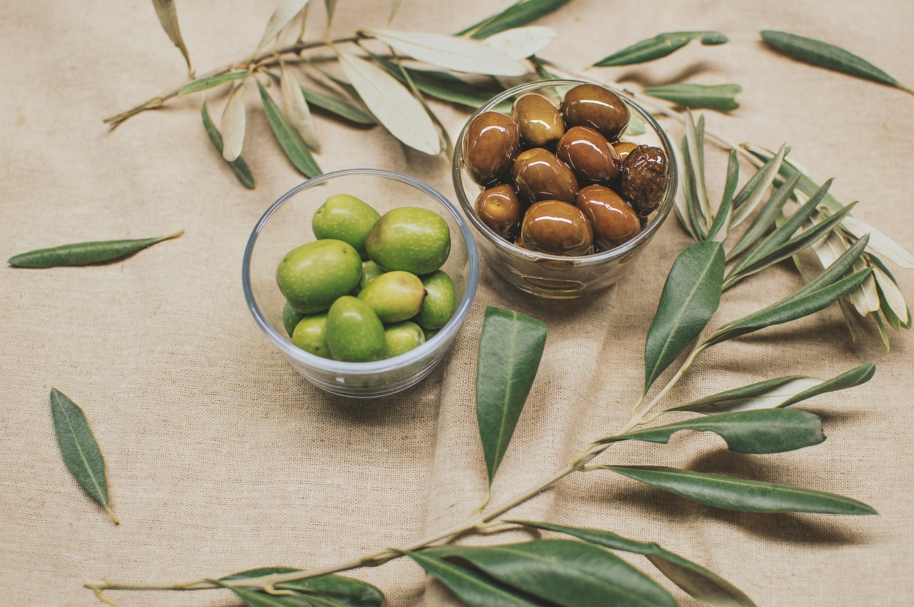 découvrez la beauté envoûtante de la méditerranée : ses plages idylliques, sa gastronomie savoureuse et ses cultures riches. plongez dans un voyage inoubliable au cœur des paysages luxuriants et des traditions séculaires.