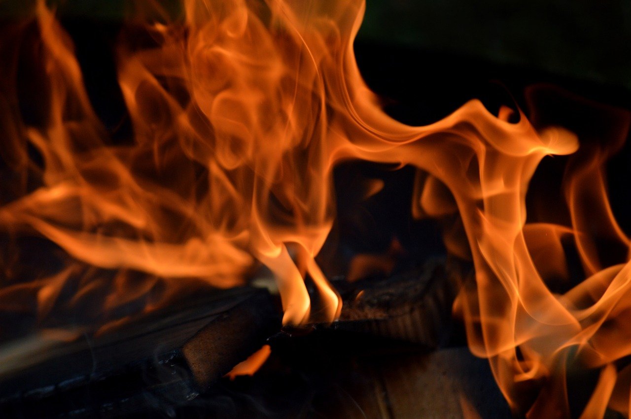 découvrez des conseils efficaces et des stratégies essentielles pour la prévention des incendies de forêt, afin de protéger les écosystèmes et garantir la sécurité des communautés.