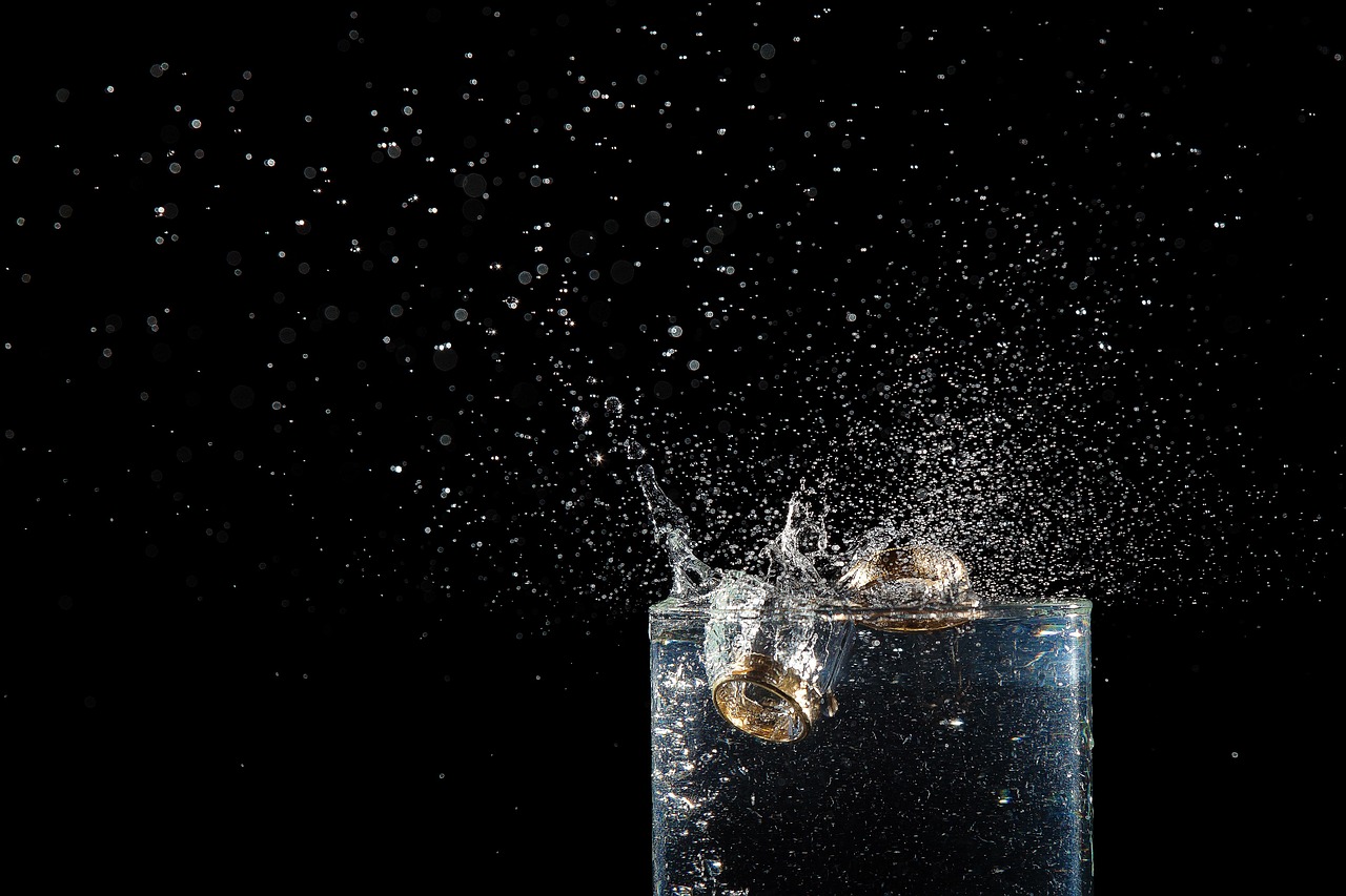 découvrez tout sur l'eau : ses propriétés, son importance vitale et son rôle essentiel dans notre environnement et notre vie quotidienne.
