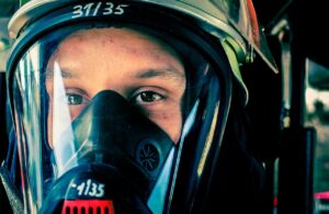 Assouplir les conditions des pompiers volontaires pour renforcer les effectifs et assurer une pérennité durable