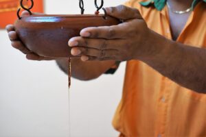 Découvrez Mélo Ayurveda : le soin naturel et éthique qui chouchoute votre peau et préserve l’Hérault